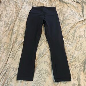 Lululemon Black 23” Wunder Train